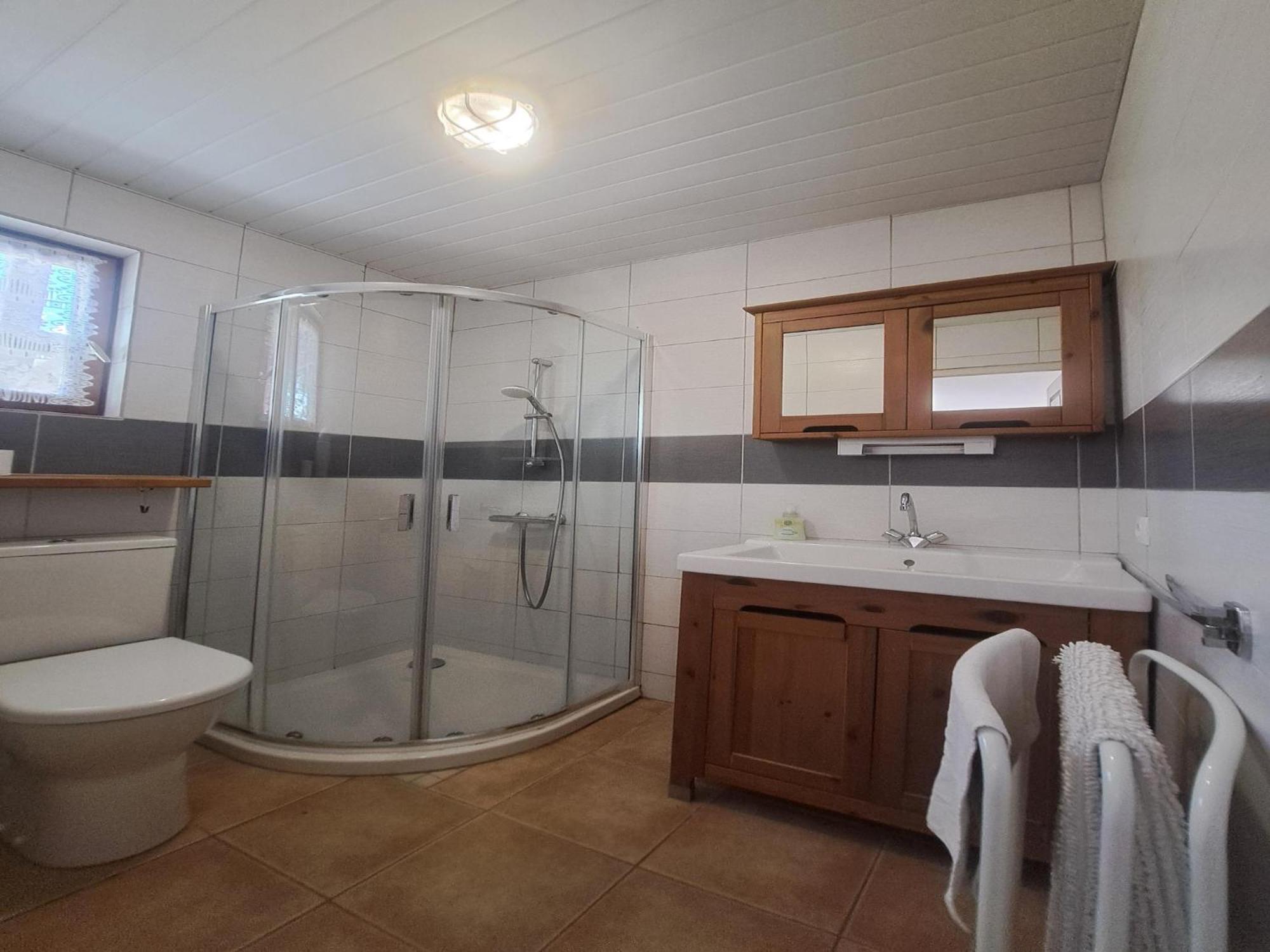 Appealing Apartment In Vezac With Swimming Pool 베이냑 에 카즈낙 외부 사진